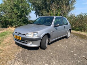 Peugeot 106 1.1 Sport, APK tot Oktober 2025!