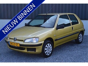 Peugeot 106 1.1 XT Stuurbekrachtiging Electr. Pakket