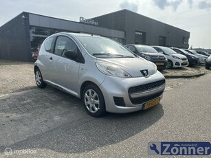 Peugeot 107 1.0-12V XS