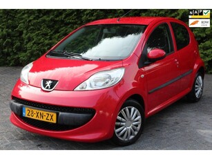 Peugeot 107 1.0-12V XS 68PK Stuurbekrachtiging