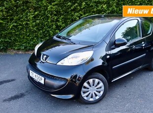 Peugeot 107 1.0-12V XS / ELECTRIC PAKKET SLECHTS 151.000 KM!