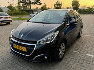 Peugeot 208 1.2 PureTech Blue Lion Nieuwe Distributie! NAVI