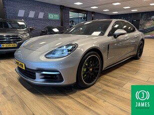 Porsche Panamera 2.9 4 E-Hybrid BOSE Rear Infotainment