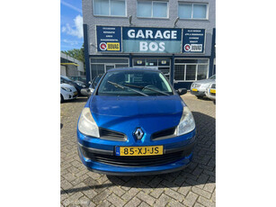 Renault Clio 1.2-16V Authentique