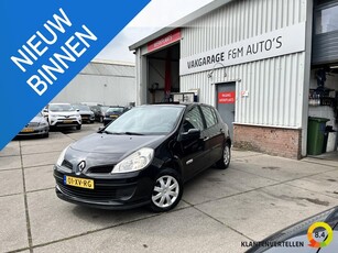 Renault Clio 1.4-16V Rip Curl