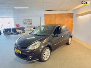 Renault Clio 1.6-16V Dynamique Apk Nieuw,Airco,Cruise