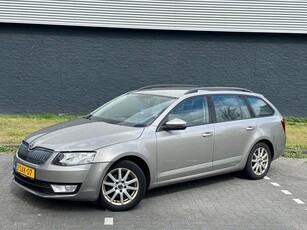 Skoda Octavia Combi 1.6 TDI Ambition