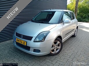 Suzuki Swift 1.3 GLS lichtmetalen velgen, elektrische ramen