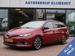 Toyota Auris Touring Sports 1.8 Hybrid Black Edition