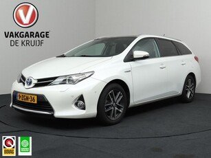 Toyota Auris Touring Sports 1.8 Hybrid Lease Panoramadak