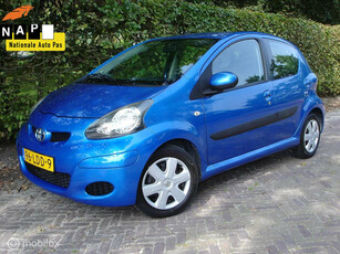 Toyota Aygo 1.0-12V Comfort (Bj 2010') Verkocht!