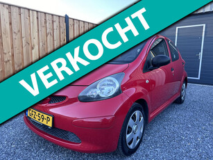 Toyota Aygo 1.0-12V Eerste eigenaar | Nieuwe APK