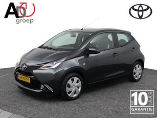 Toyota Aygo 1.0 VVT-i x-play Airco Groot display