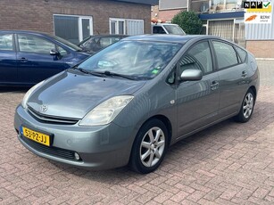 Toyota Prius 1.5 VVT-i