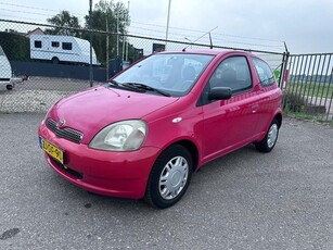 Toyota Yaris 1.0-16V VVT-i Terra