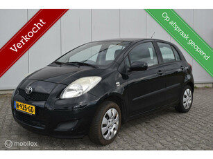 Toyota Yaris 1.0 VVTi Acces