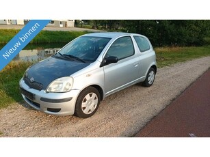 Toyota Yaris 1.3 VVT-i Sol Airco