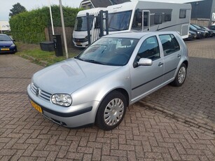 Volkswagen Golf 1.4-16V Master Edition (bj 2001)