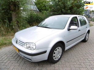 Volkswagen Golf 1.4-16V Trendline 5-deurs 98.000km NAP UNIEK