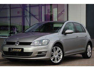 Volkswagen Golf 1.4 TSI Highline Navi. Massage Park