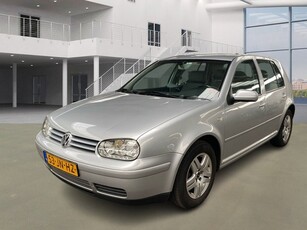 Volkswagen Golf 1.6 Highline/AUTOMAAT