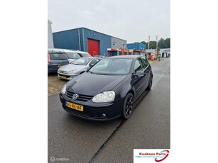 Volkswagen Golf 2.0 FSI Sportline