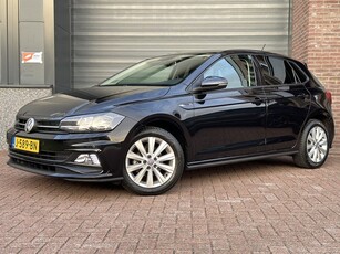 Volkswagen Polo 1.0 TSI Comfortline R-LINE NAVI APPLE