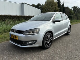 Volkswagen Polo 1.2 TSI Edition / NAVI / STOELVERWARMING /