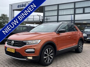 Volkswagen T-Roc 1.0 TSI 115 pk Style + Design Navigatie