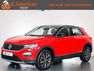 Volkswagen T-Roc 1.0 TSI Style, ACC, Parkeerhulp, Trekhaak