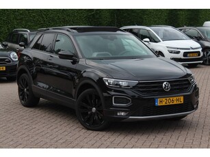 Volkswagen T-Roc 1.5 TSI Sport / Panoramadak / Camera /