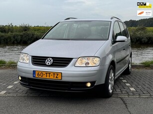 Volkswagen Touran 1.6-16V FSI 121xxx KM !! zeer nette auto