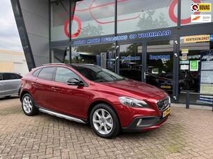 Volvo V40 CROSS COUNTRY Automaat , zeer compleet !!!!!!