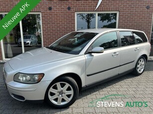 Volvo V50 1.8 Elite NIEUWE APK / KOUDE AIRCO / TREKHAAK /