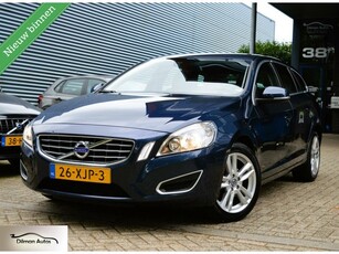 Volvo V60 1.6 T3 MomentumNaviPdcCruiseNap!Nette Auto!