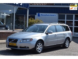 Volvo V70 2.0 Kinetic Trekhaak Youngtimer Navi Leer Clima