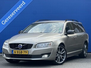 Volvo V70 2.0 T5 Momentum 245 PK Automaat NAP Leder