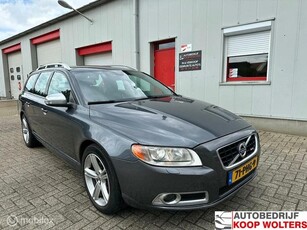 Volvo V70 2.0T R-Edition 203 PK Xenon Leder 2011