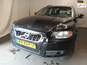 Volvo V70 2.4D Limited Edition - Frontschade - BPM