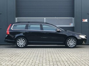 Volvo V70 T4 180PK Automaat Limited Edition Leder Xenon Navi