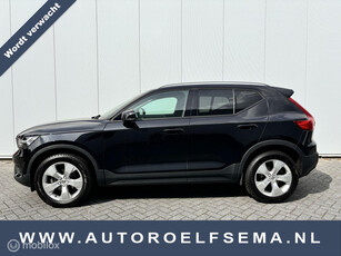 Volvo XC40 1.5 T3 Momentum Pro