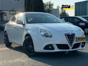 Alfa Romeo Giulietta 1.4 T Distinctive (bj 2012)