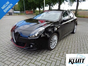 Alfa Romeo Giulietta 1.4 Turbo Super Xenon Stoelverwarming