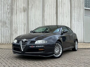 Alfa Romeo GT 2.0 JTS Distinctive Clima Leder Cruise