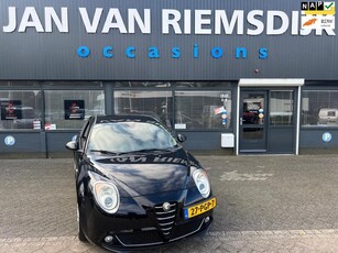 Alfa Romeo MiTo 1.4 Centenario BJ 2011 VERSNELLINGSBAK NIET