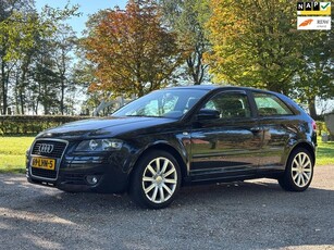 Audi A3 1.6 Attraction Airco + Nieuwe APK