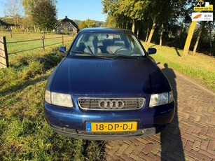 Audi A3 1.6 Attraction