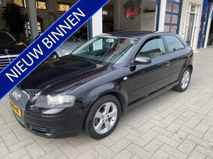 Audi A3 1.6 Attraction NW KOPPELING/NW APK (bj 2005)