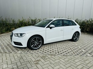 Audi A3 Sportback 1.4 TFSI Ambition Pro Line S