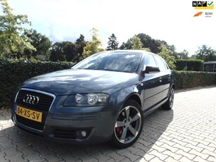 Audi A3 Sportback 1.8 TFSI Ambiente , S-Line , Panoramadak